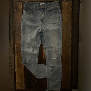 Lauren Conrad high rise skinny ankle, size 6
